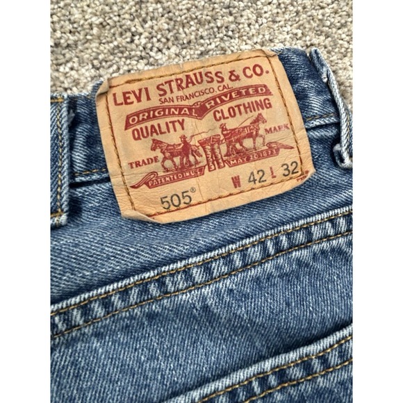 Levi's Other - Levis 505 Jeans Mens 42x32 Blue Denim Regular Fit Straight Leg Medium Stone Wash